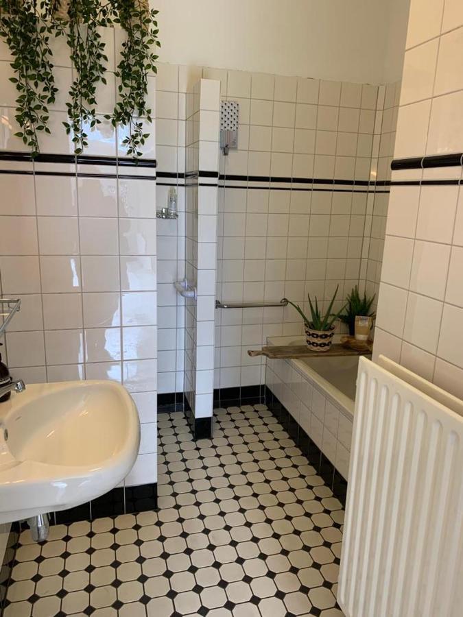 B & B Tx71 Den Burg Eksteriør billede